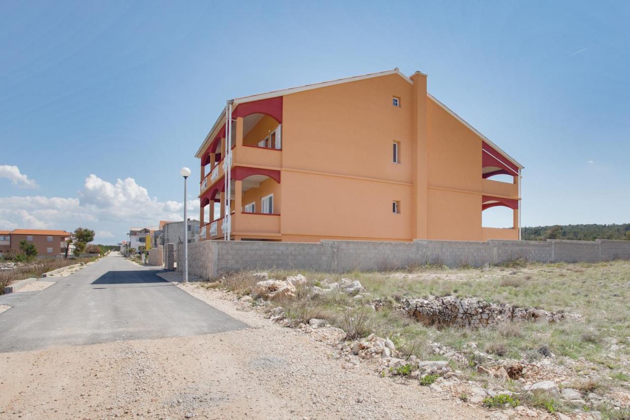 Kameni Put Apartment Ražanac Екстериор снимка
