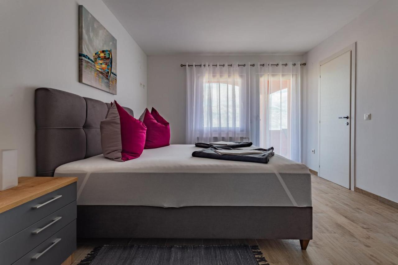 Kameni Put Apartment Ražanac Екстериор снимка