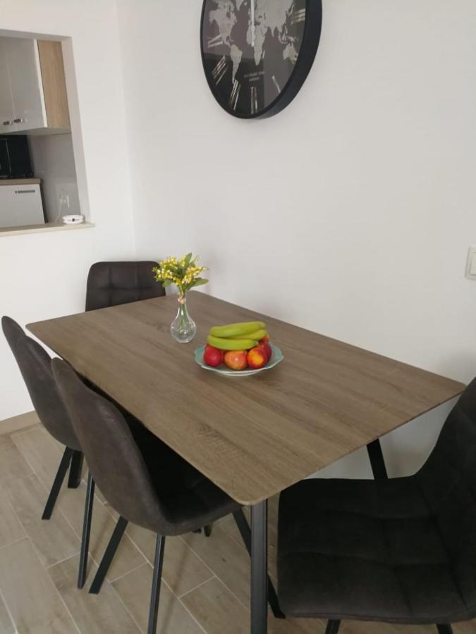 Kameni Put Apartment Ražanac Екстериор снимка