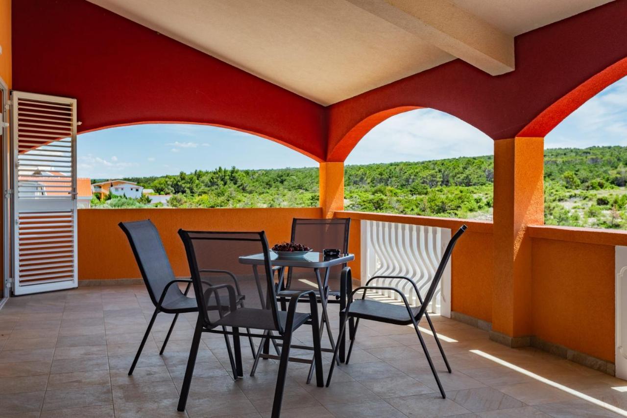 Kameni Put Apartment Ražanac Екстериор снимка